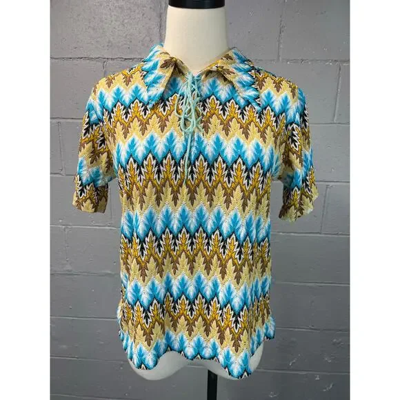 Vintage 60s Psychedelic Chevron Novelty Knit Short Sleeve Shirt Lace Up Med - Picture 2 of 10